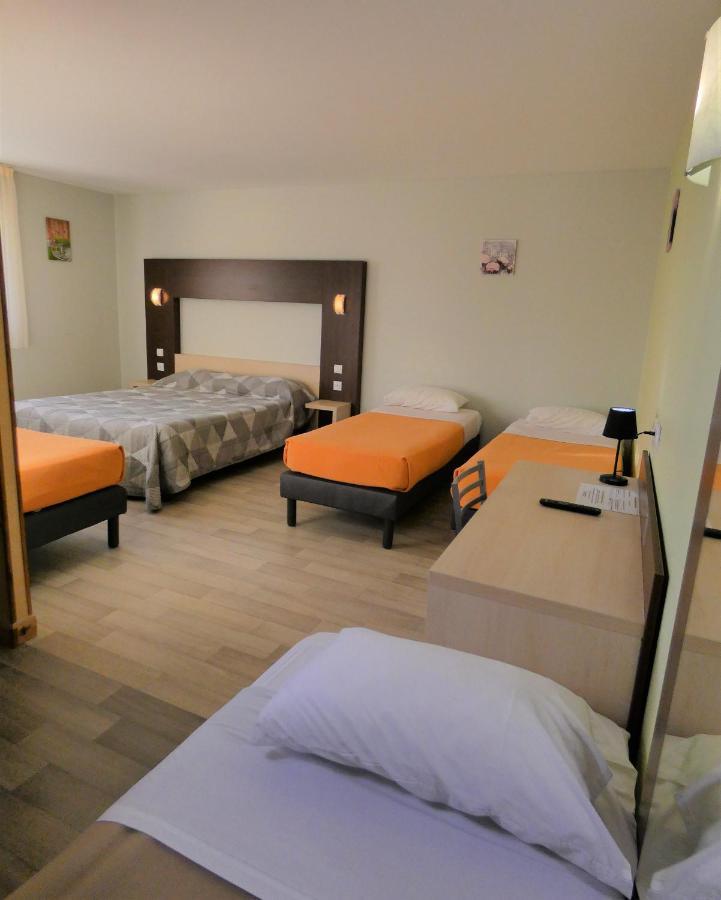 Hotel Azur Saint Junien Cit'Hotel Экстерьер фото
